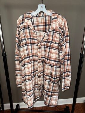 American Eagle Outfitters Long Sleeve Flannel Dress in Cream, Tan, and Navy